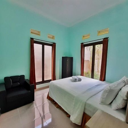 Villa 3 Bedroom Edelweis No. 7 Near Museum Angkut Batu  Exteriör bild