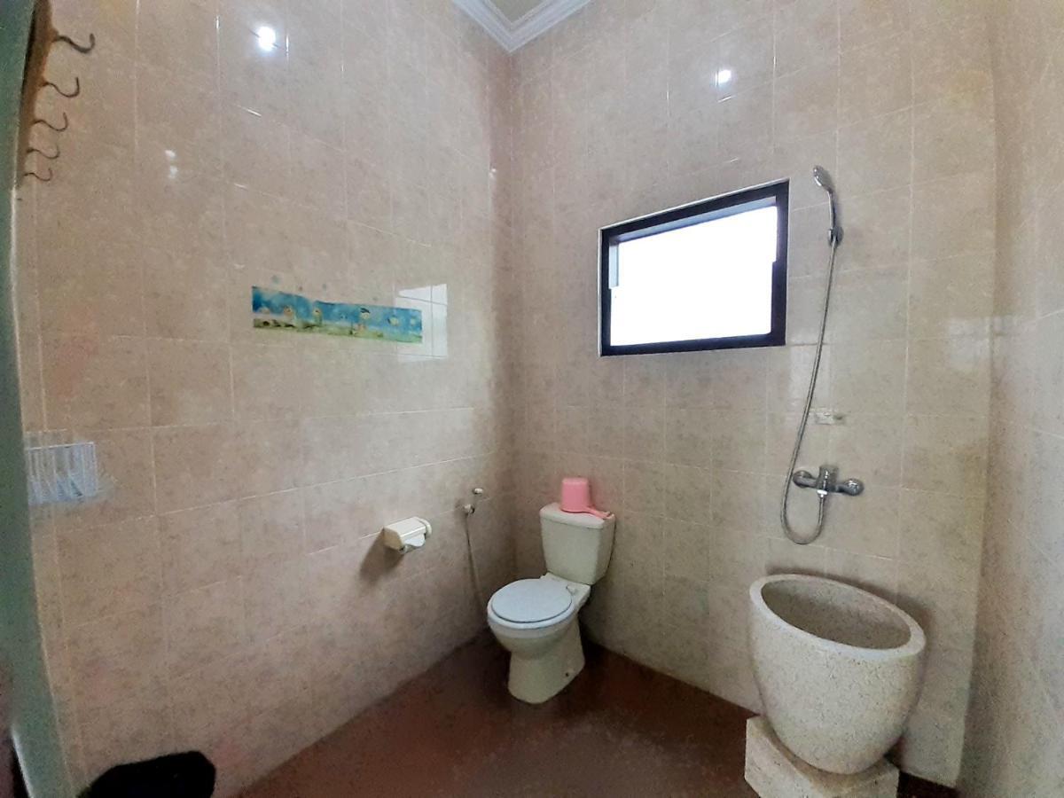 Villa 3 Bedroom Edelweis No. 7 Near Museum Angkut Batu  Exteriör bild